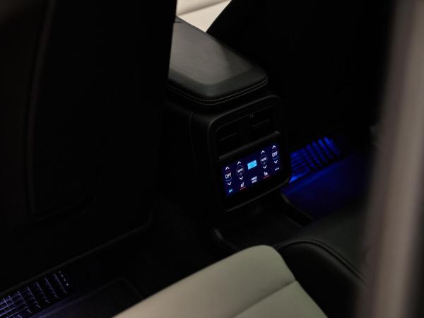 Porsche Taycan Sport Turismo  | Porsche occasion Porsche Taycan Sport Turismo  | Porsche occasion