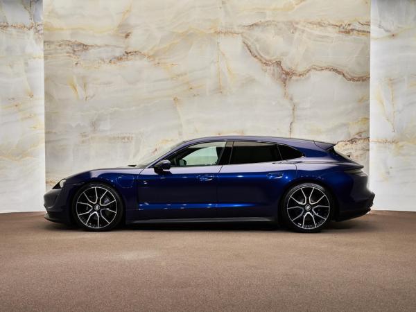 Porsche Taycan Sport Turismo 4S | Porsche occasion