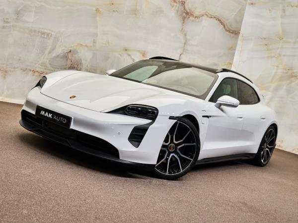 Porsche Taycan Sport Turismo | Porsche occasion