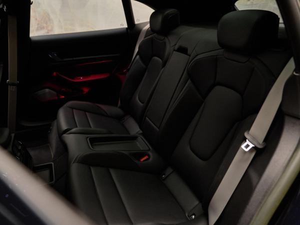 Porsche Taycan Sport Turismo GTS | Porsche occasion