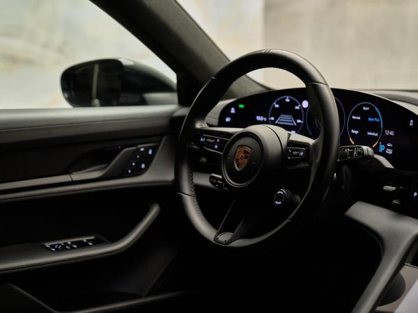 Porsche Taycan Sport Turismo GTS | Porsche occasion