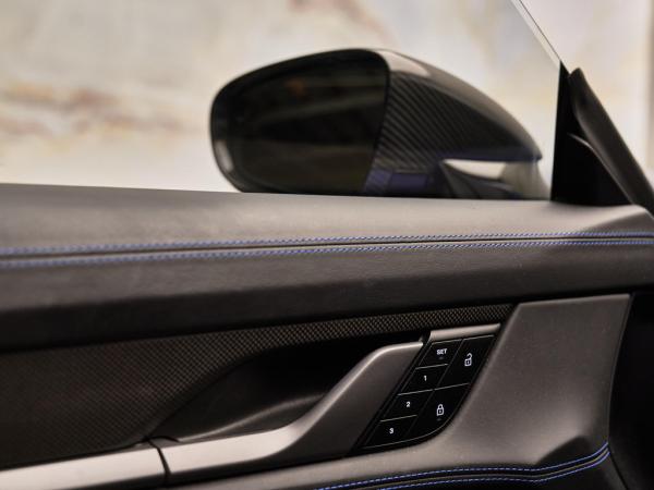 Porsche Taycan Sport Turismo Turbo S | Porsche occasion