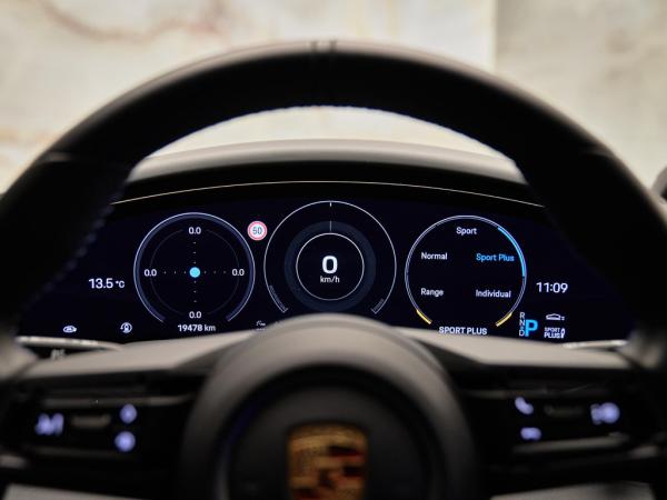 Porsche Taycan Sport Turismo Turbo S | Porsche occasion