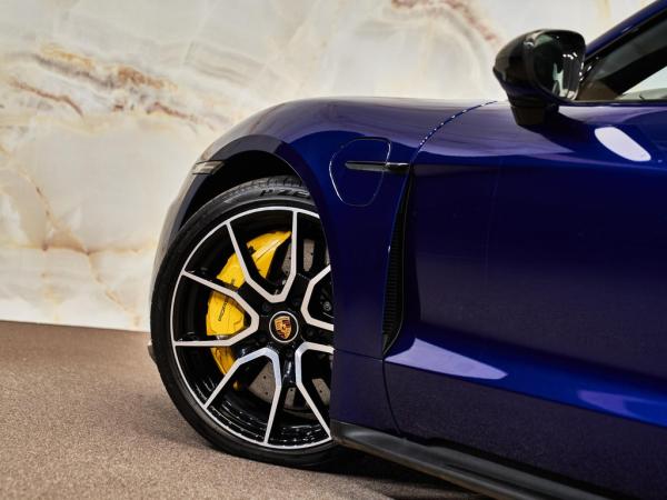 Porsche Taycan Sport Turismo Turbo S | Porsche occasion