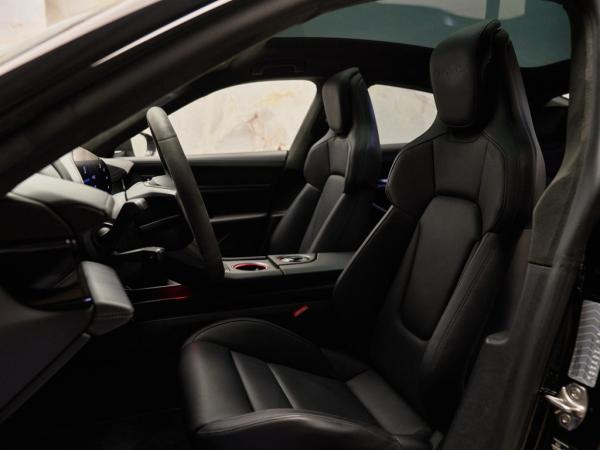 Porsche Taycan Turbo S | Porsche occasion