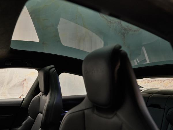 Porsche Taycan Turbo S | Porsche occasion