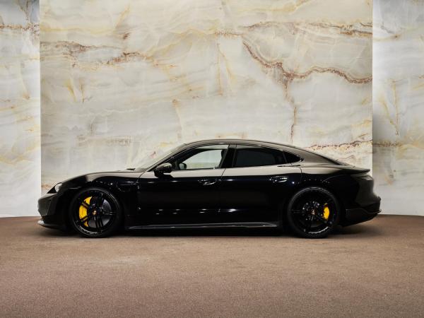 Porsche Taycan Turbo S | Porsche occasion