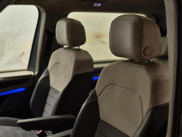 Volkswagen Multivan 1.4 eHybrid L1H1 Energetic | Volkswagen occasion