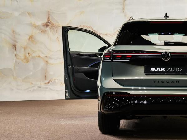 Volkswagen Tiguan 1.5 eHybrid R-Line | Volkswagen occasion Volkswagen Tiguan 1.5 eHybrid R-Line | Volkswagen occasion