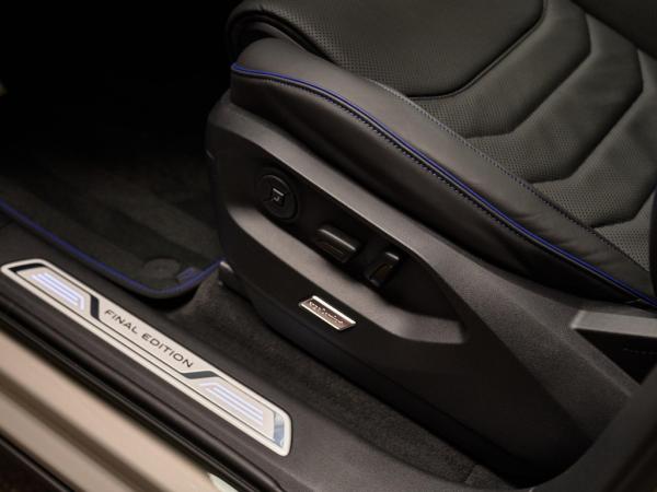 Volkswagen Touareg R V6 eHybrid 4Motion Final Edition | Volkswagen occasion