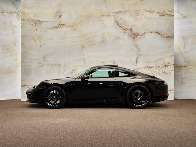 Porsche 911 - 2