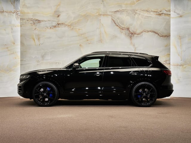 Volkswagen Touareg - 2