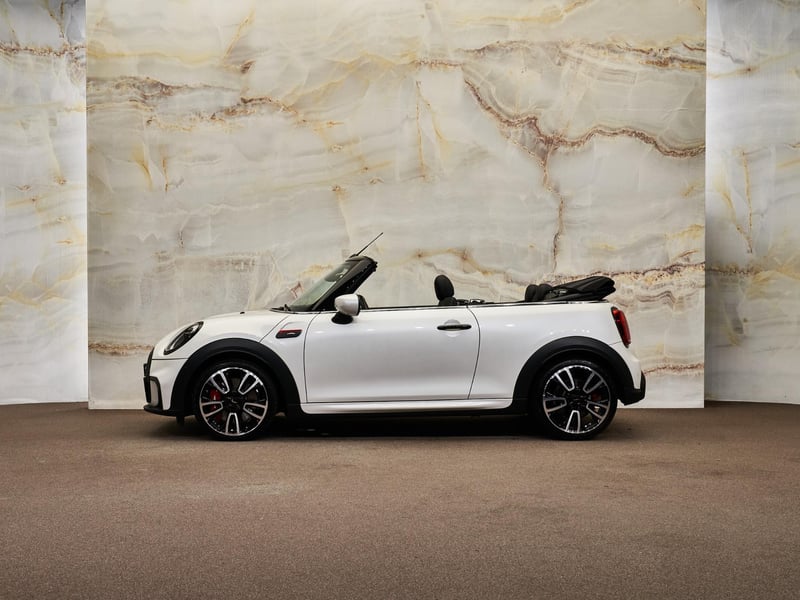 MINI Cooper Cabrio - 2