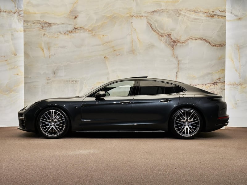 Porsche Panamera - 2