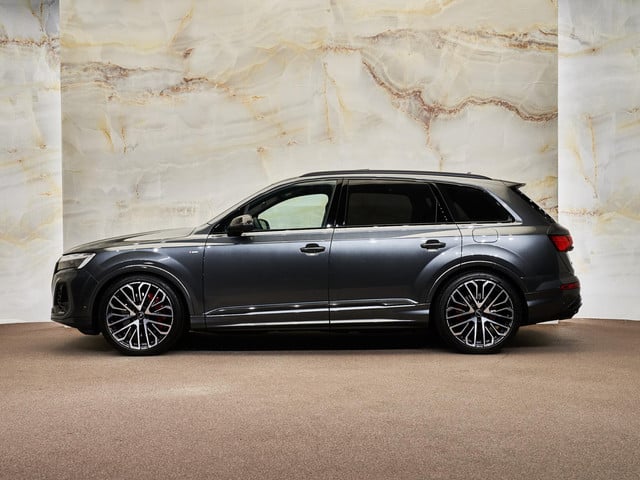 Audi Q7 - 3