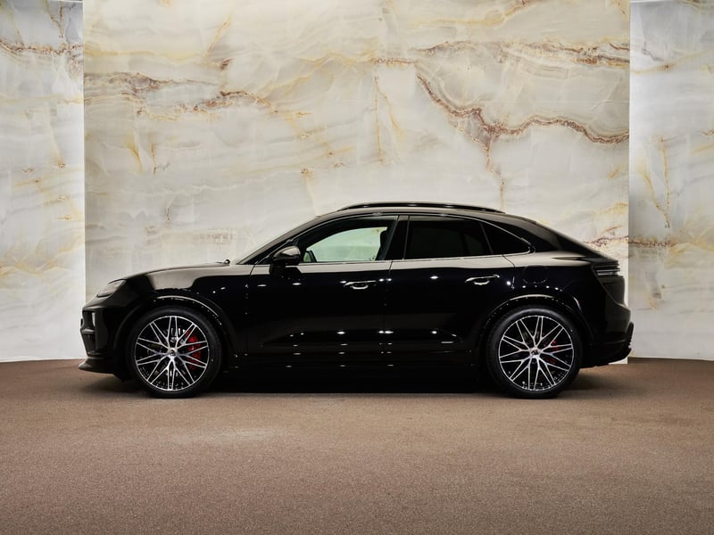 Porsche Macan - 2