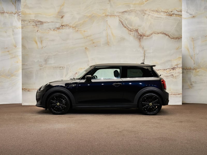 MINI Electric - 2