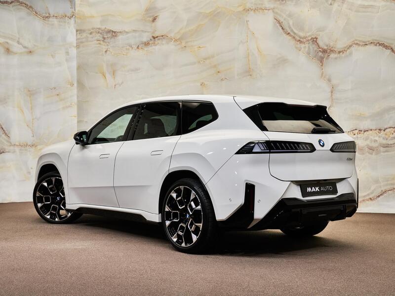BMW iX3 - 3