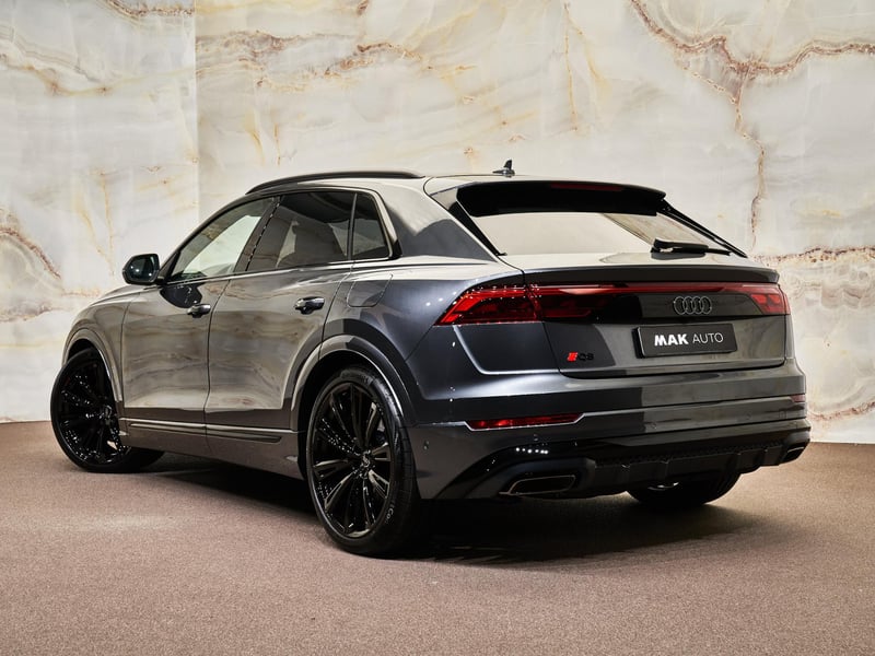 Audi Q8 - 3