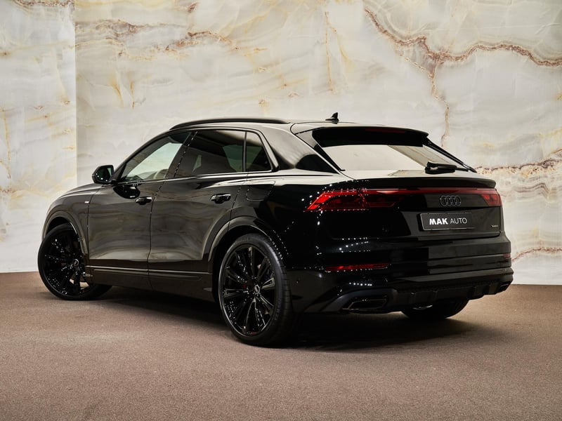 Audi Q8 - 3