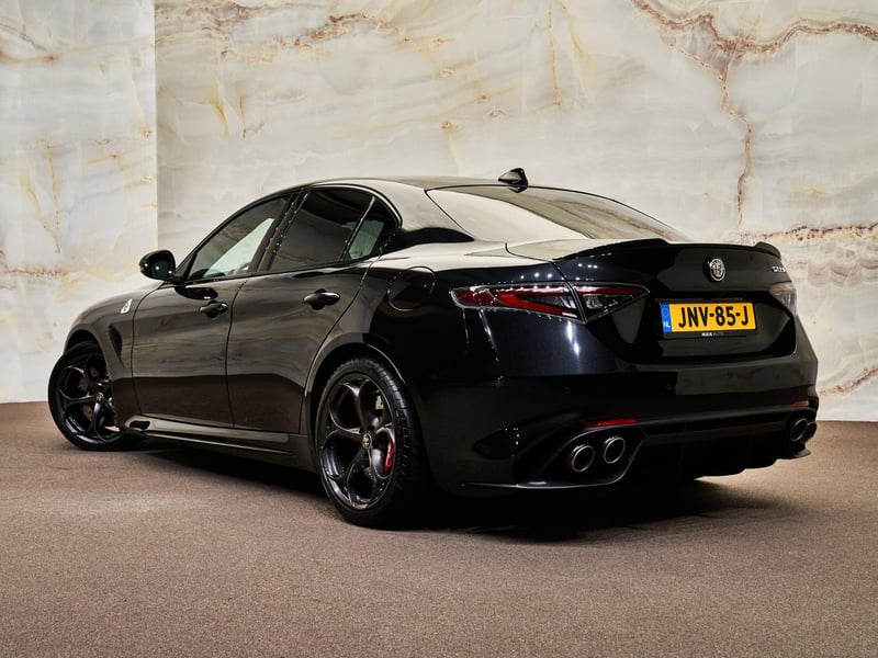 Alfa Romeo Giulia - 3