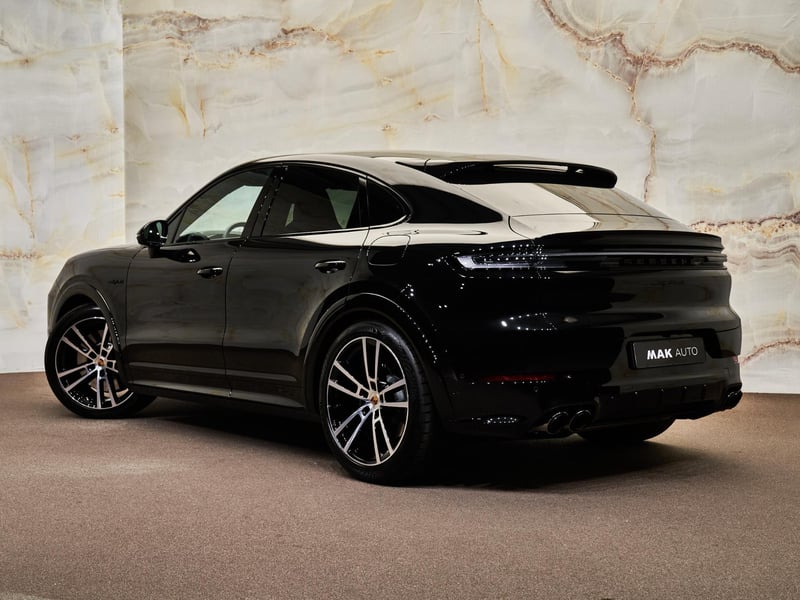 Porsche Cayenne - 3
