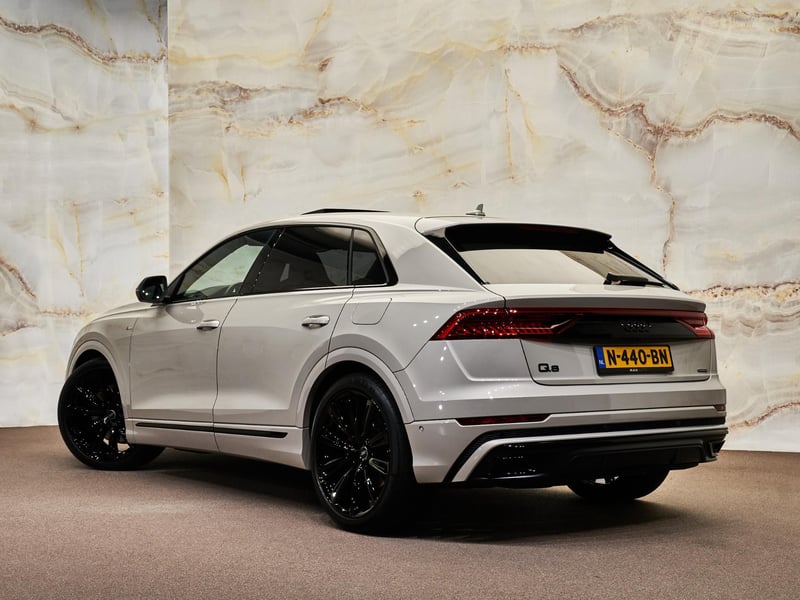Audi Q8 - 3