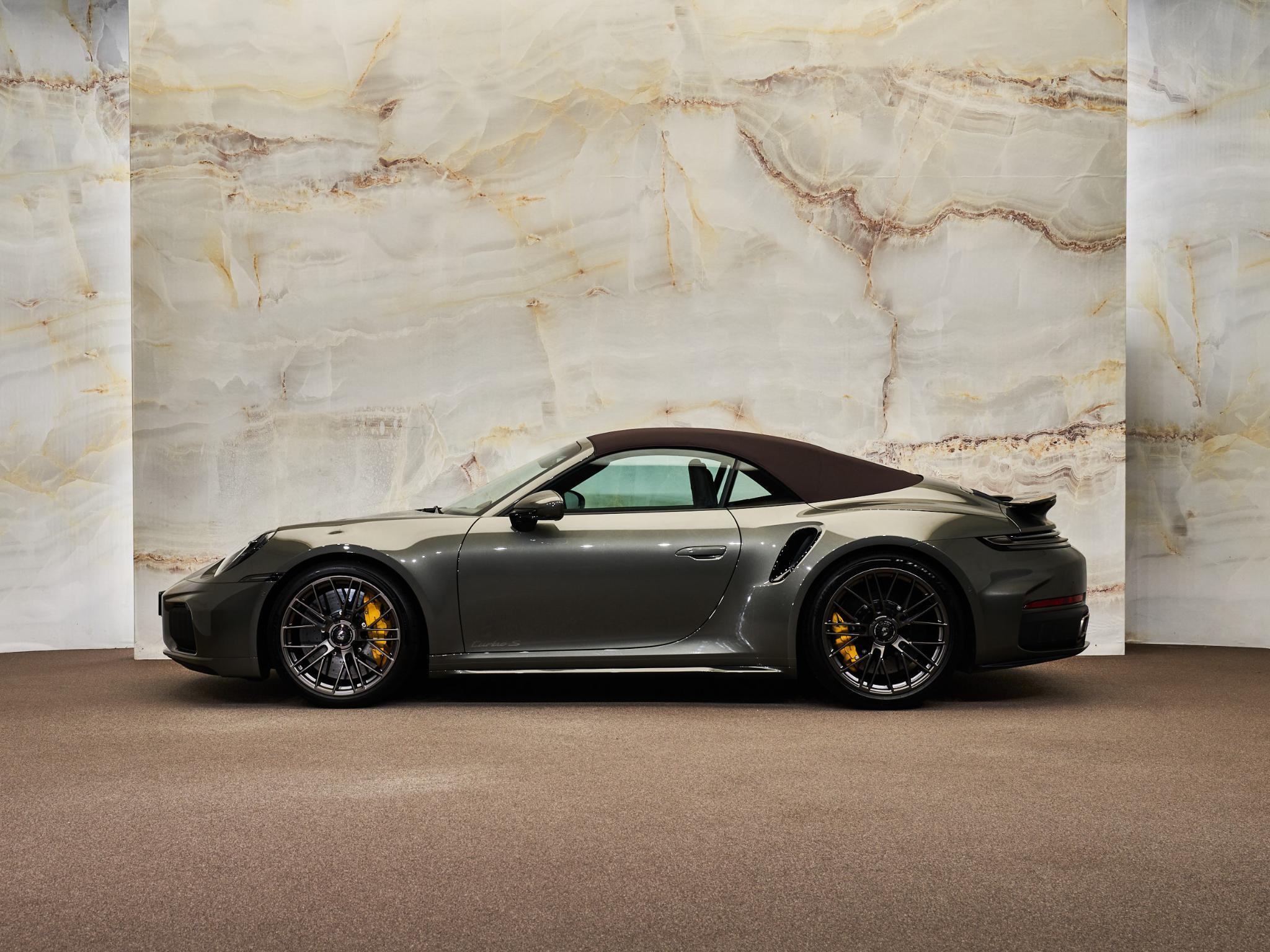 Porsche 911 - 2