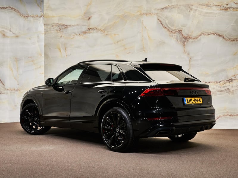 Audi Q8 - 3