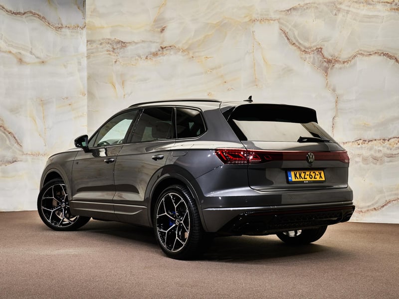 Volkswagen Touareg - 3