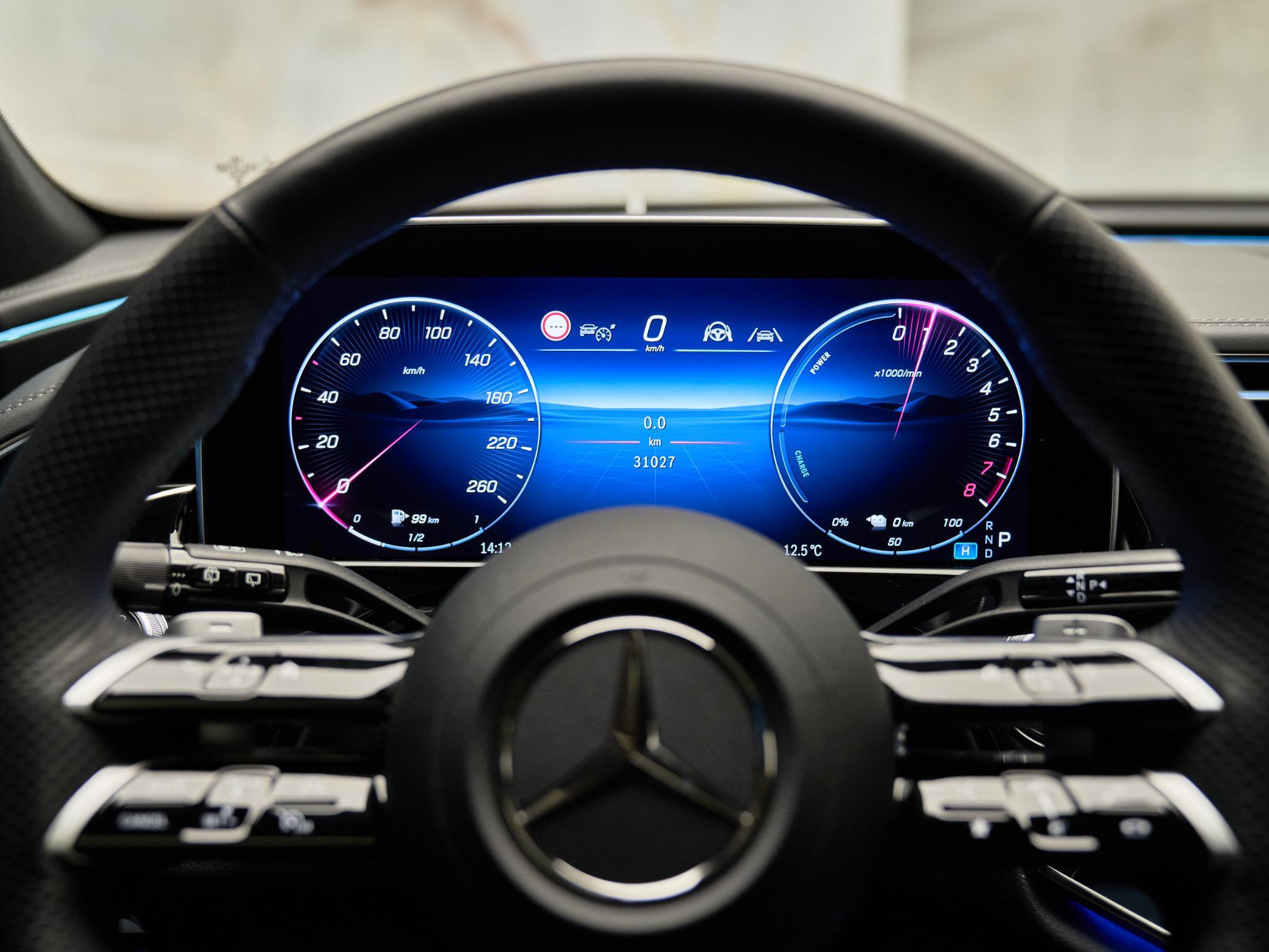 Mercedes-Benz E-Klasse - 15