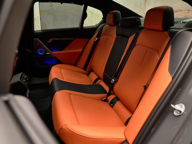 BMW M5 - 33