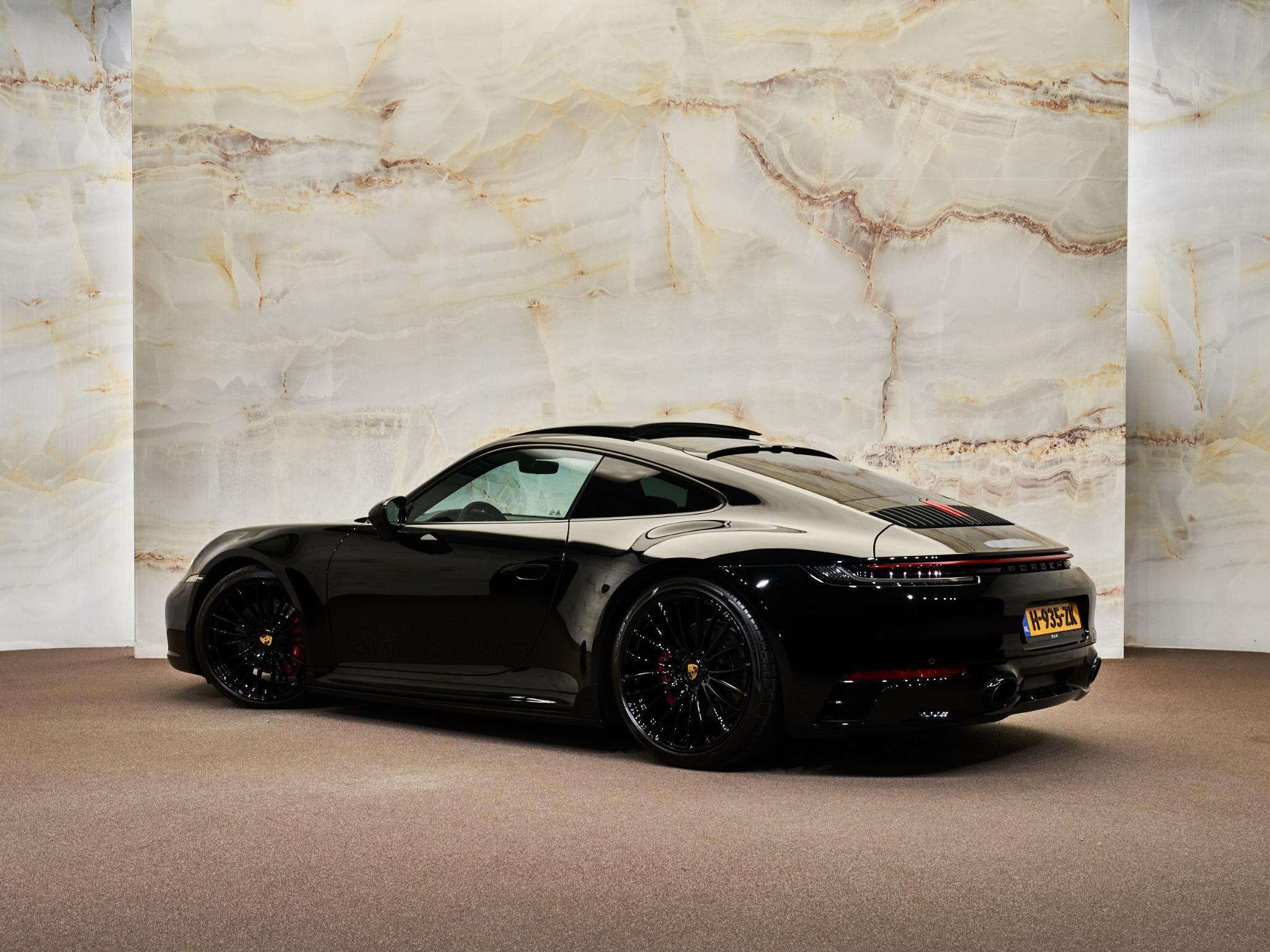 Porsche 911 - 34