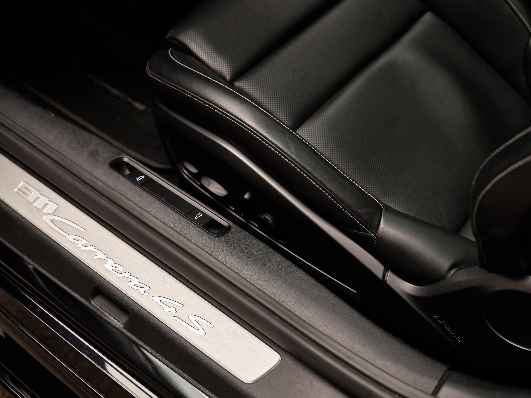 Porsche 911 - 10