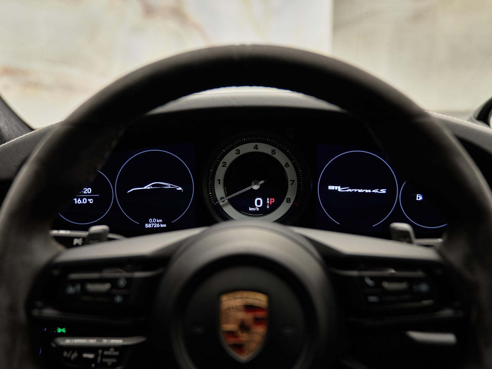 Porsche 911 - 18