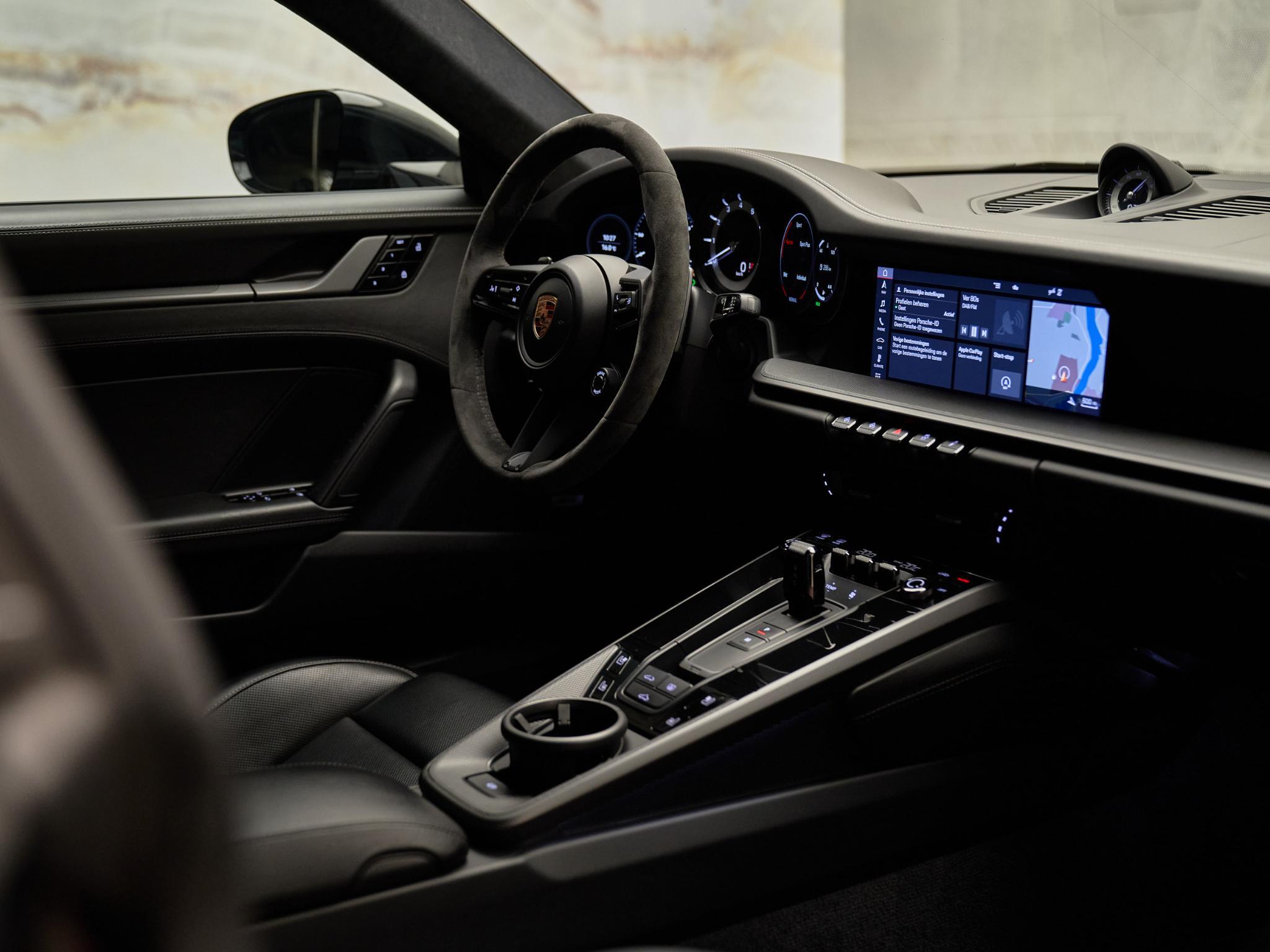 Porsche 911 - 8