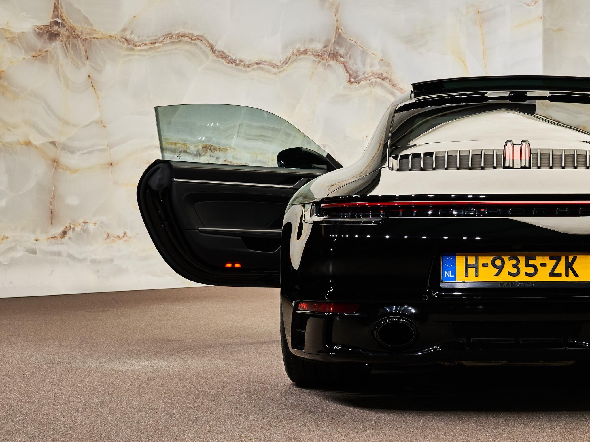 Porsche 911 - 29