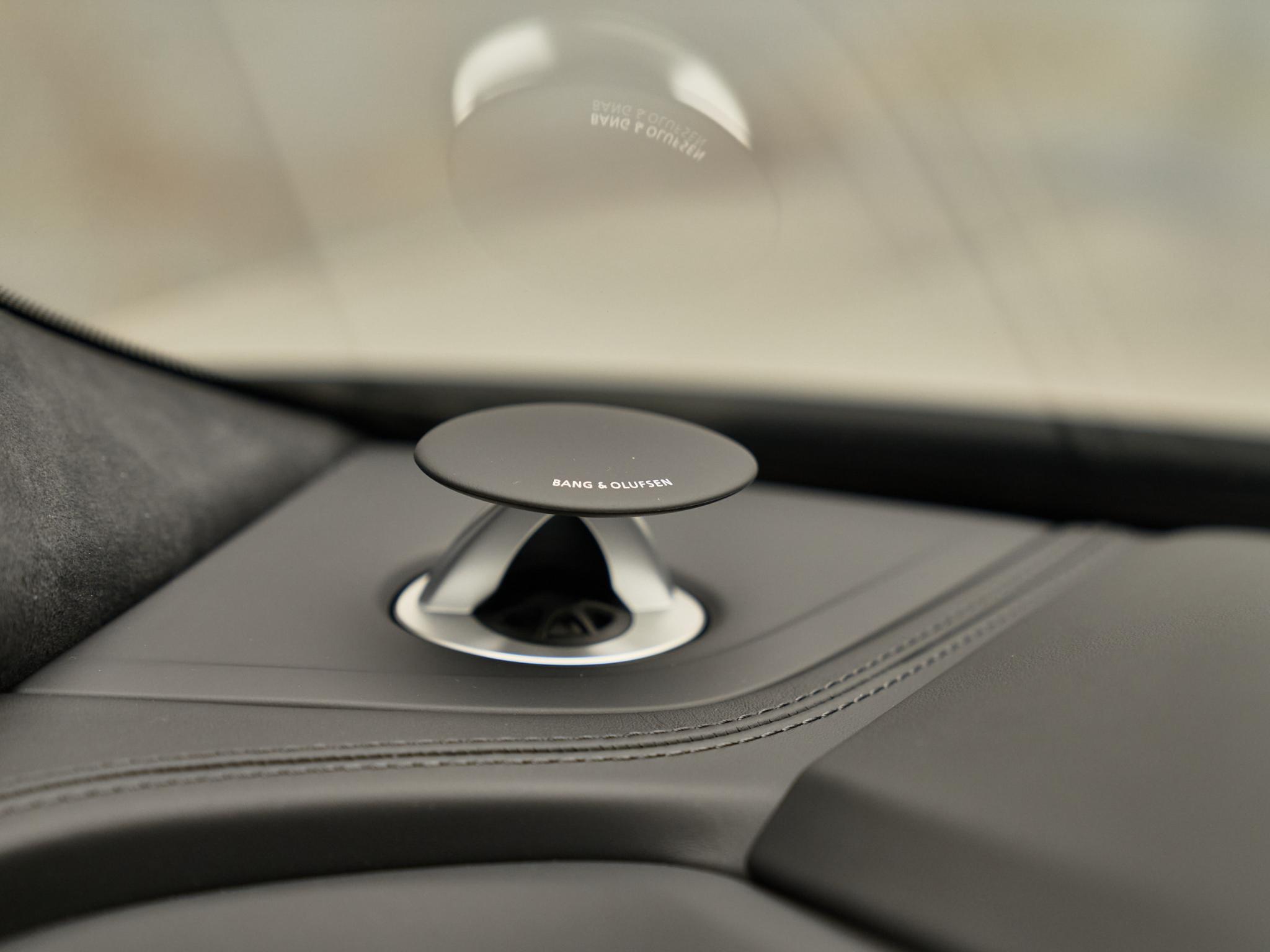 Audi Q8 - 11