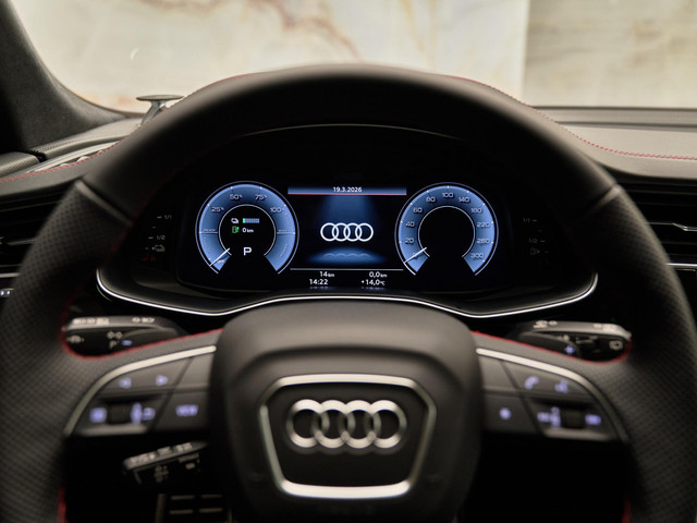 Audi Q8 - 18