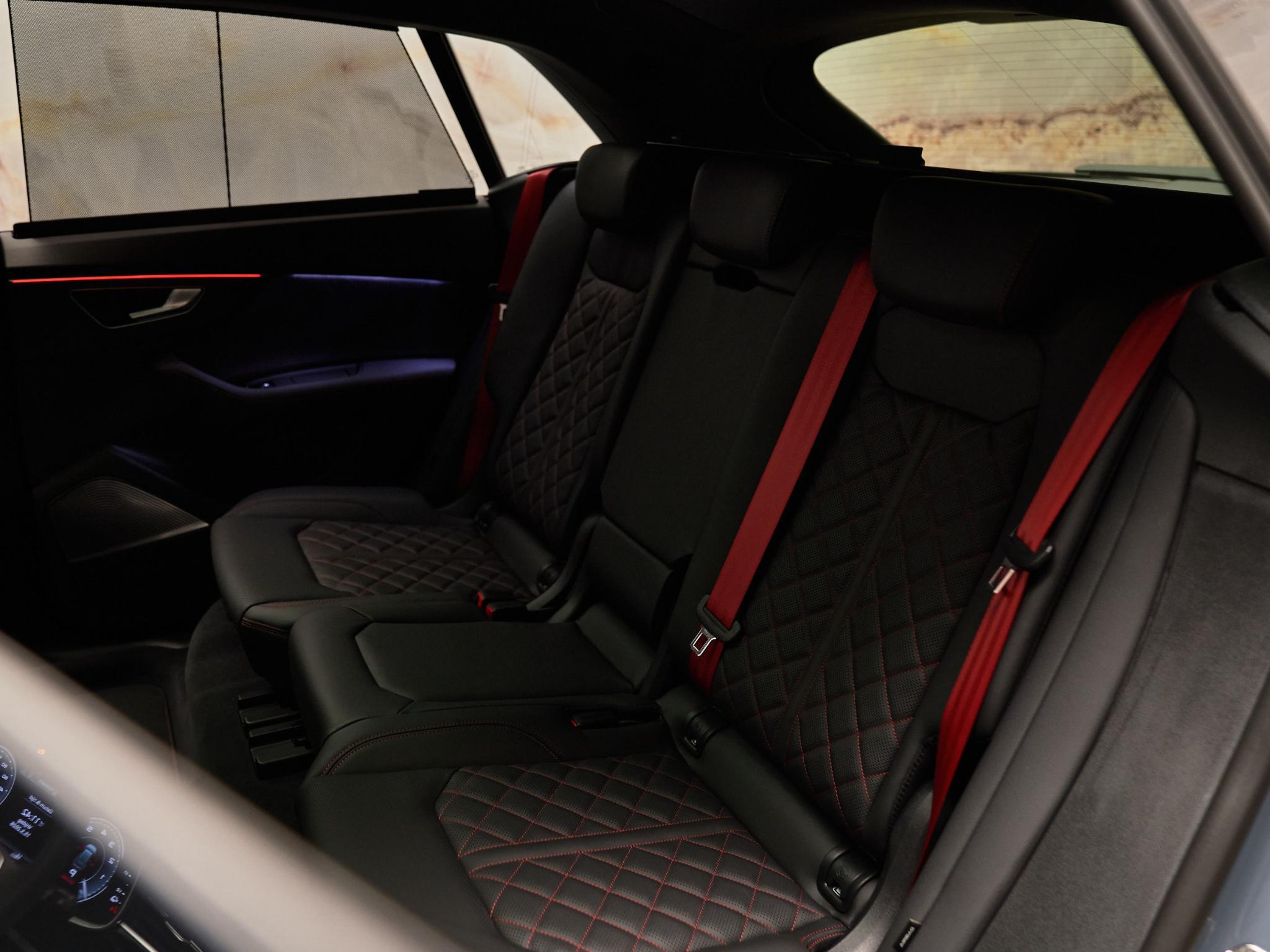 Audi Q8 - 33