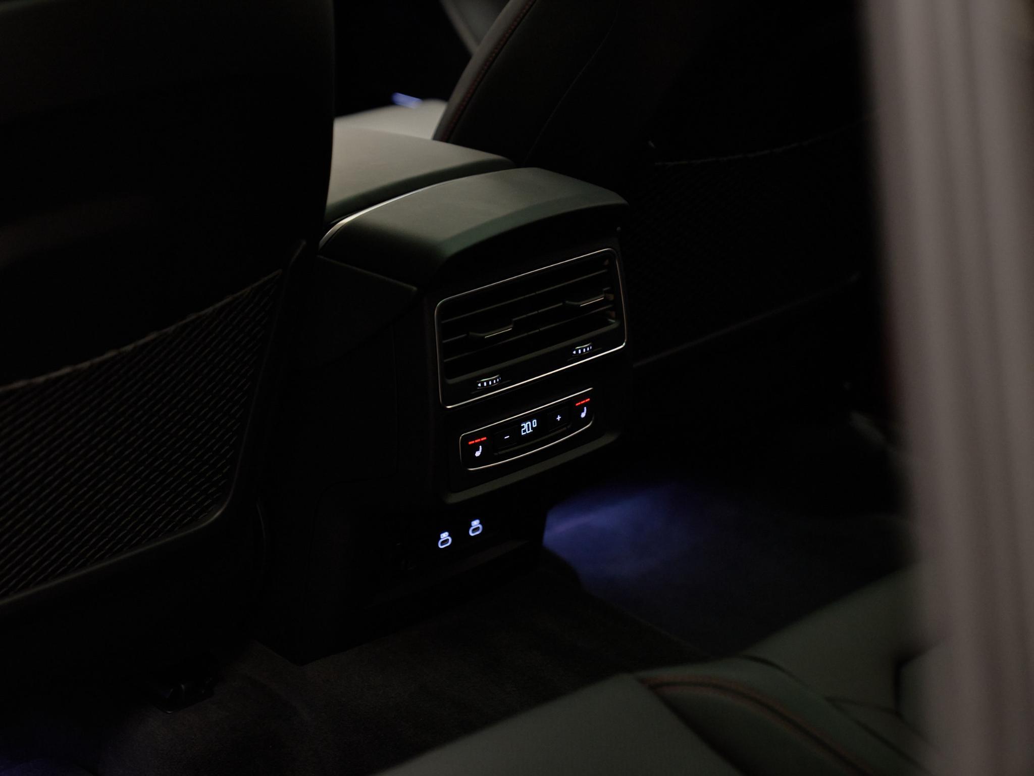 Audi Q8 - 34