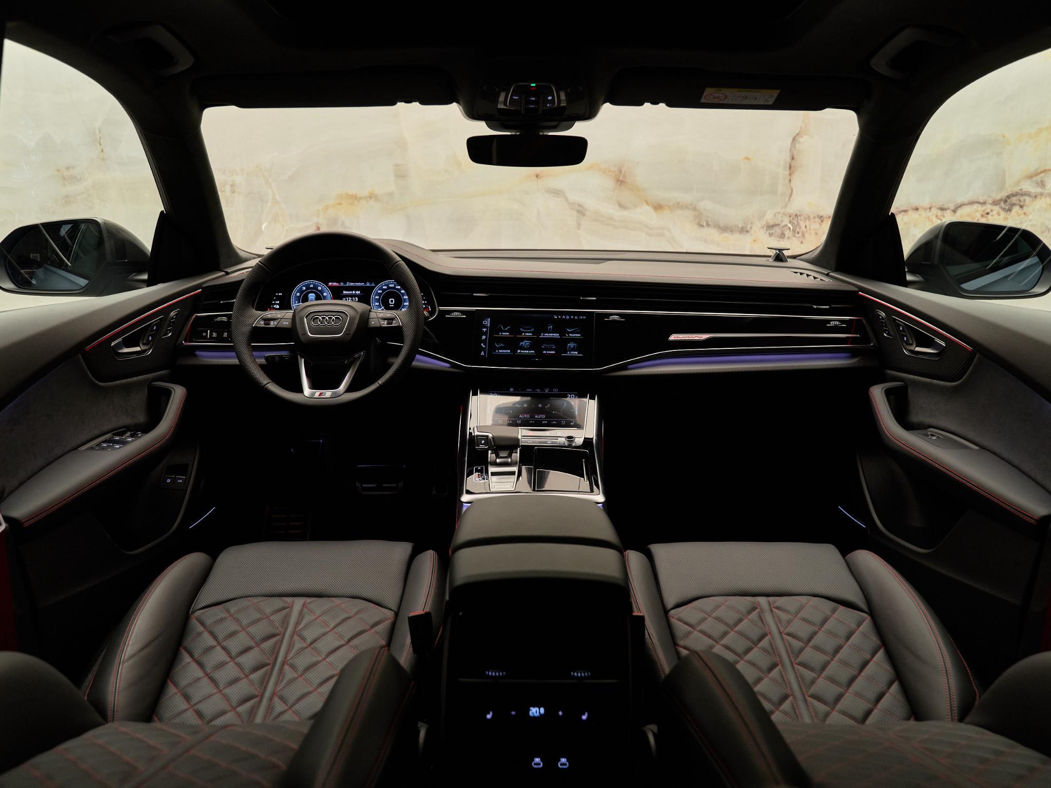 Audi Q8 - 35