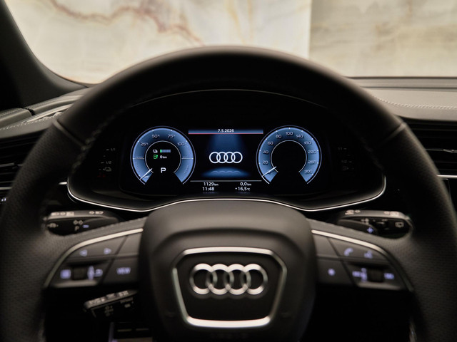 Audi Q8 - 17