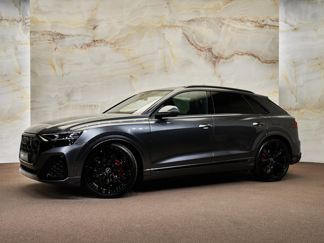 Audi Q8 - 35