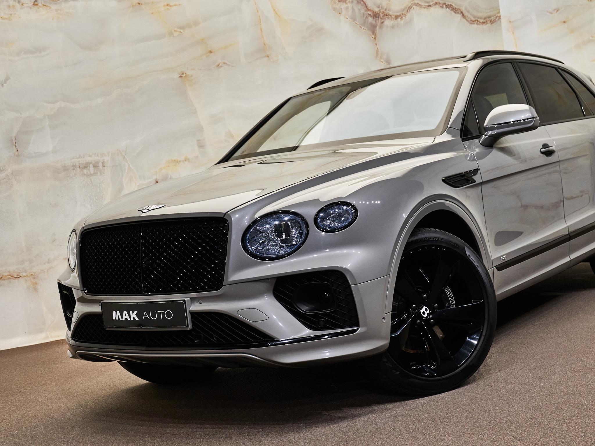 Bentley Bentayga - 4