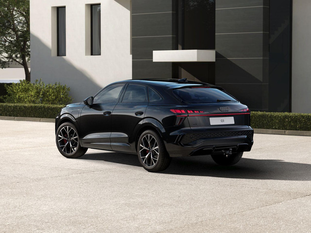 Audi Q3 - 4