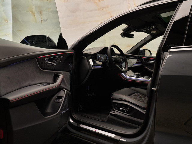 Audi Q8 - 6