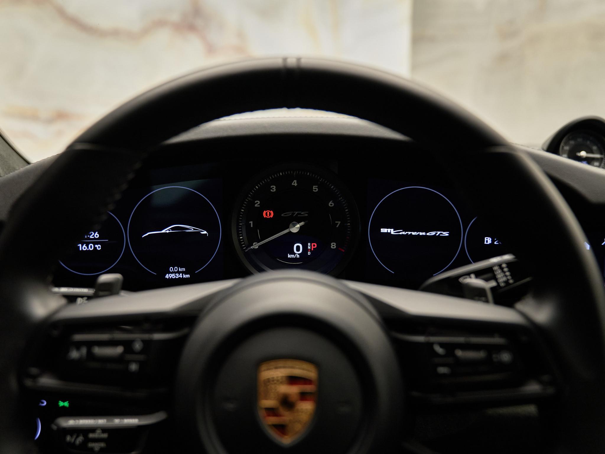 Porsche 911 - 16
