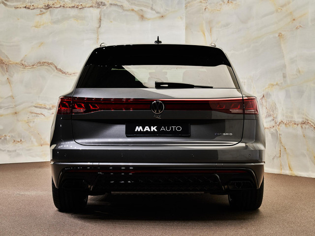 Volkswagen Touareg - 37