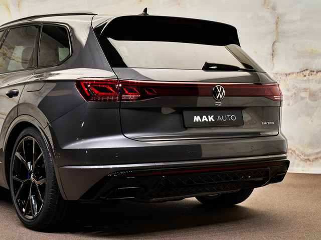 Volkswagen Touareg - 5